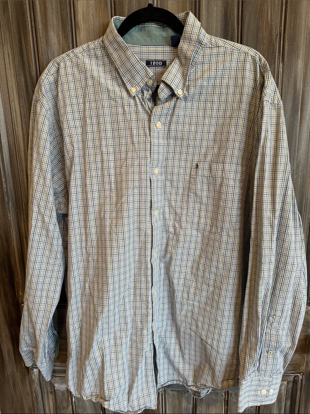 Izod Men’s Green and Blue Plaid Button-Down Shirt